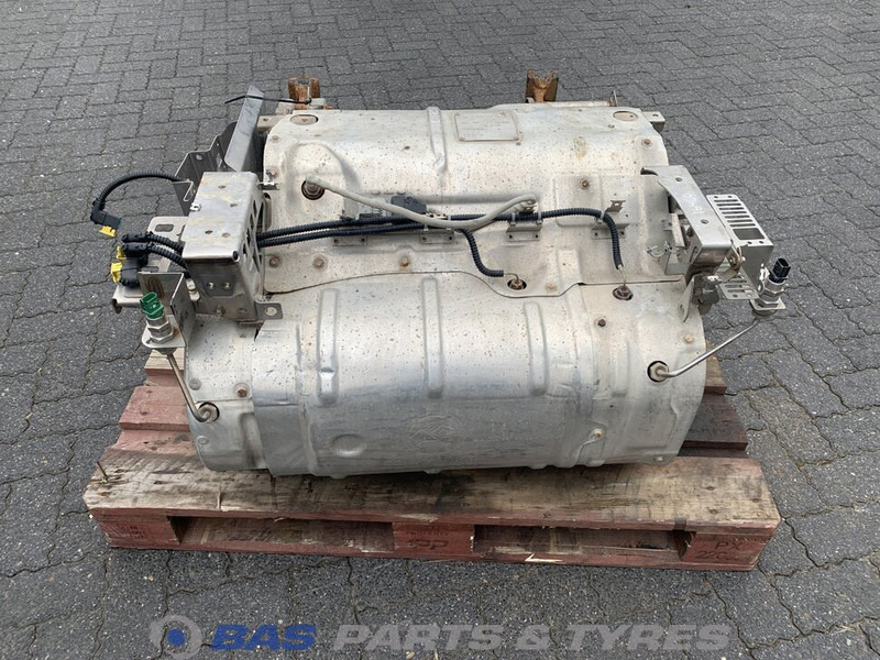 Mercedes-Benz Uitlaatdemper Mercedes A 007 490 96 12 - Muffler for Truck: picture 1 Mercedes-Benz Uitlaatdemper Mercedes A 007 490 96 12 - Muffler for Truck: picture 1