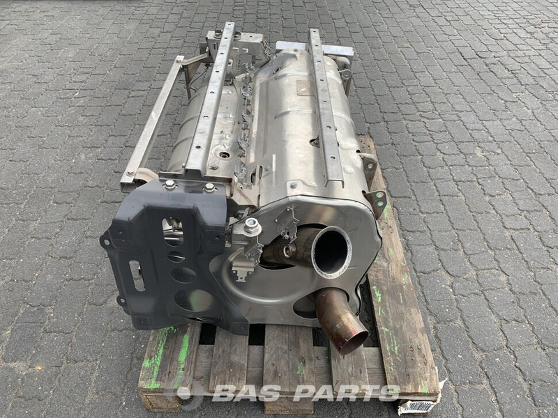 Mercedes-Benz Uitlaatdemper Mercedes A 011 490 47 12 - Muffler for Truck: picture 2 Mercedes-Benz Uitlaatdemper Mercedes A 011 490 47 12 - Muffler for Truck: picture 2