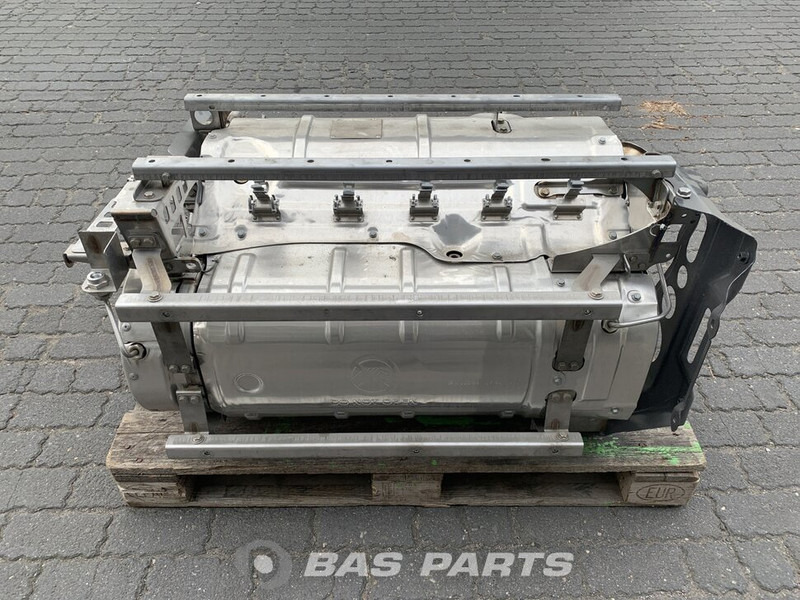 Mercedes-Benz Uitlaatdemper Mercedes A 011 490 47 12 - Muffler for Truck: picture 1 Mercedes-Benz Uitlaatdemper Mercedes A 011 490 47 12 - Muffler for Truck: picture 1