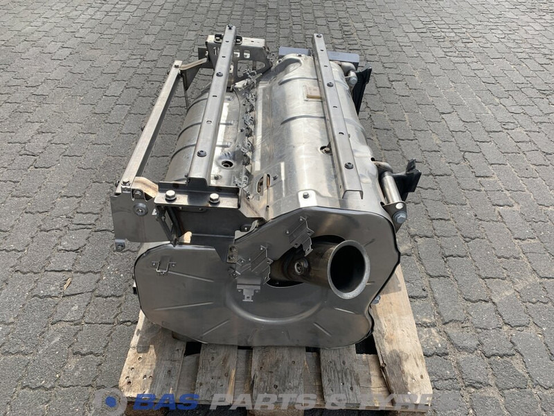 Mercedes-Benz Uitlaatdemper Mercedes A 013 490 45 12 - Muffler for Truck: picture 4 Mercedes-Benz Uitlaatdemper Mercedes A 013 490 45 12 - Muffler for Truck: picture 4