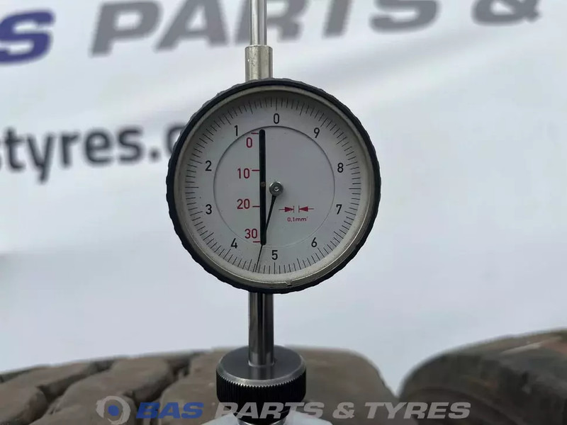 Michelin - Tire for Truck: picture 3 Michelin - Tire for Truck: picture 3