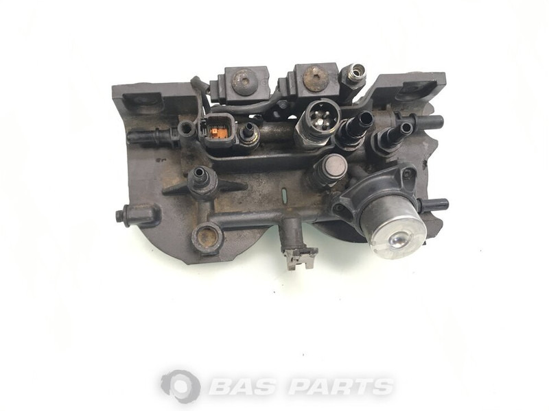 Renault Brandstoffilterhuis Renault 7423100071 - Fuel filter for Truck: picture 1 Renault Brandstoffilterhuis Renault 7423100071 - Fuel filter for Truck: picture 1