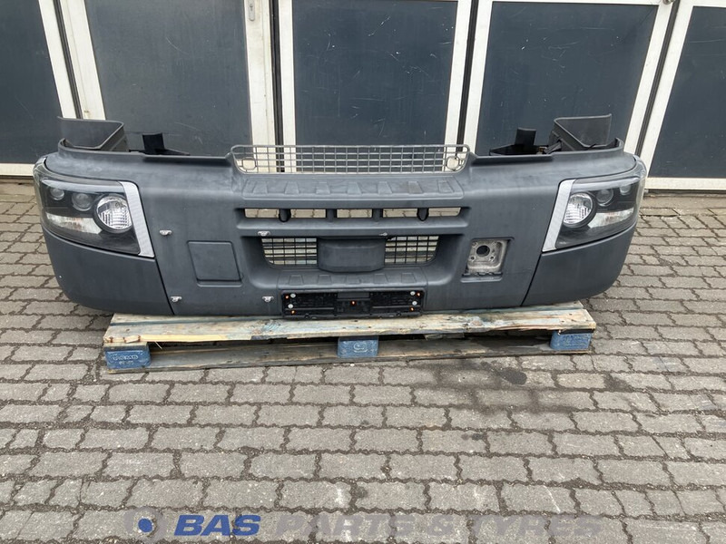 Renault D-Serie - Bumper for Truck: picture 1 Renault D-Serie - Bumper for Truck: picture 1
