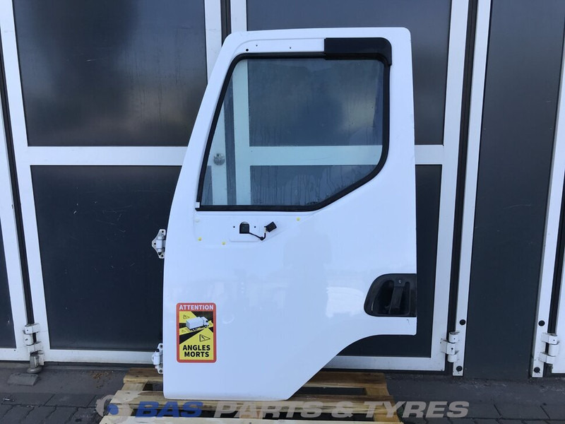 Renault D-Serie - Door and parts for Truck: picture 1 Renault D-Serie - Door and parts for Truck: picture 1