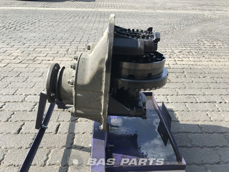 Renault Differentieel Renault P1391 RSH1340C - Differential gear for Truck: picture 1 Renault Differentieel Renault P1391 RSH1340C - Differential gear for Truck: picture 1