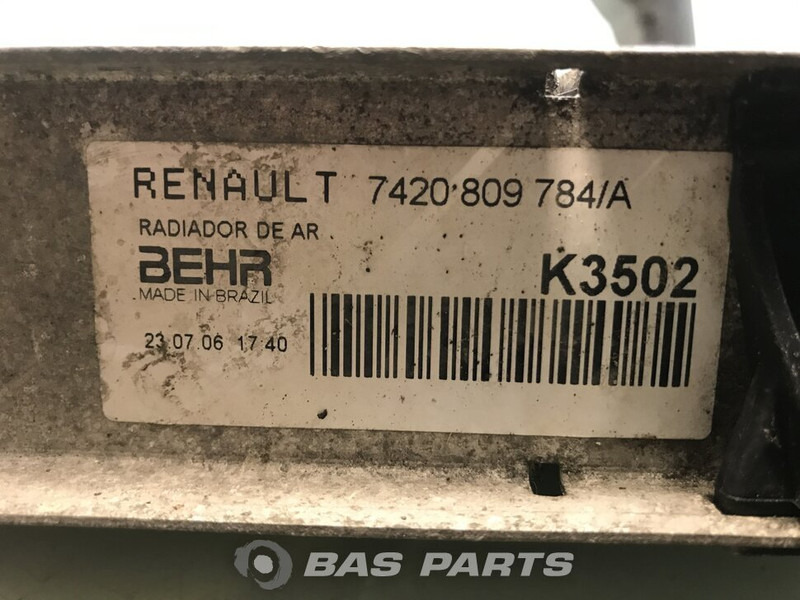 Renault Midlum Euro 4-5 - Intercooler for Truck: picture 3 Renault Midlum Euro 4-5 - Intercooler for Truck: picture 3