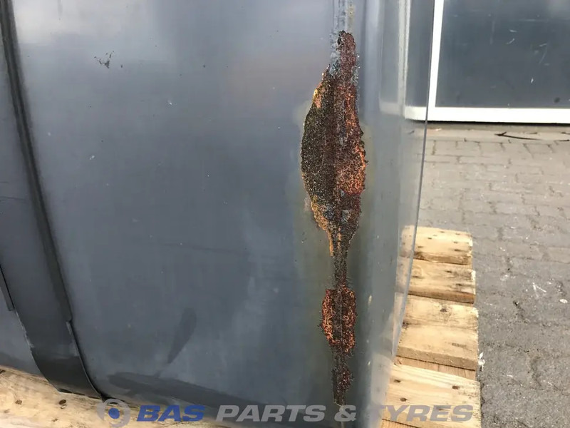 Renault  - Fuel tank for Truck: picture 5 Renault  - Fuel tank for Truck: picture 5