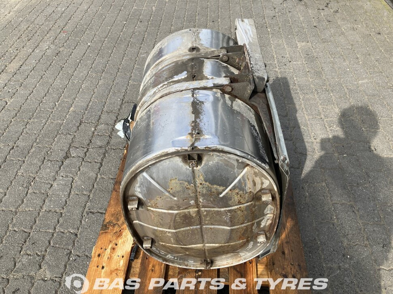 Renault Premium Euro 4-5 Uitlaatdemper Renault 7420899867 - Muffler for Truck: picture 1 Renault Premium Euro 4-5 Uitlaatdemper Renault 7420899867 - Muffler for Truck: picture 1