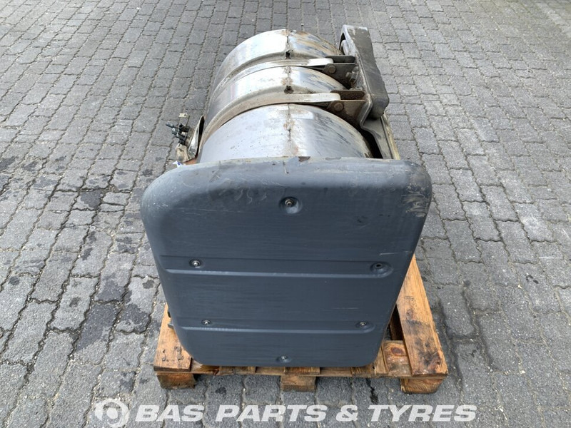 Renault Premium Euro 4-5 Uitlaatdemper Renault 7420899867 - Muffler for Truck: picture 1 Renault Premium Euro 4-5 Uitlaatdemper Renault 7420899867 - Muffler for Truck: picture 1