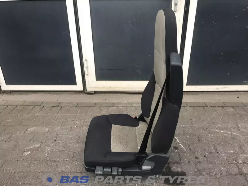 Renault Premium (Meerdere types) - Seat for Truck: picture 2 Renault Premium (Meerdere types) - Seat for Truck: picture 2