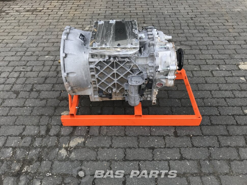 Renault T-Serie - Gearbox for Truck: picture 1 Renault T-Serie - Gearbox for Truck: picture 1