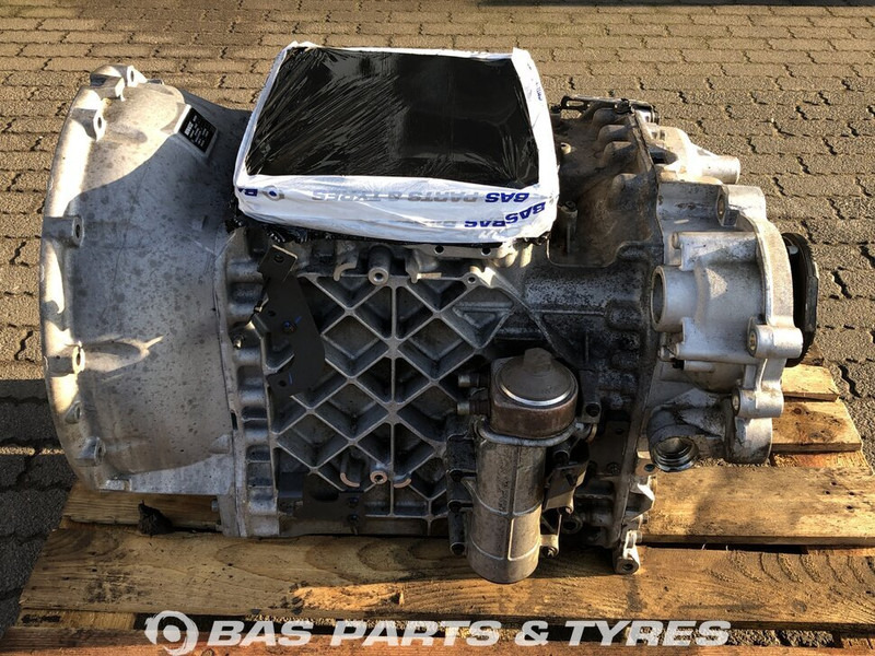 Renault T-Serie - Gearbox for Truck: picture 1 Renault T-Serie - Gearbox for Truck: picture 1
