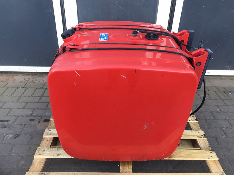 Scania  - Fuel tank for Truck: picture 2 Scania  - Fuel tank for Truck: picture 2