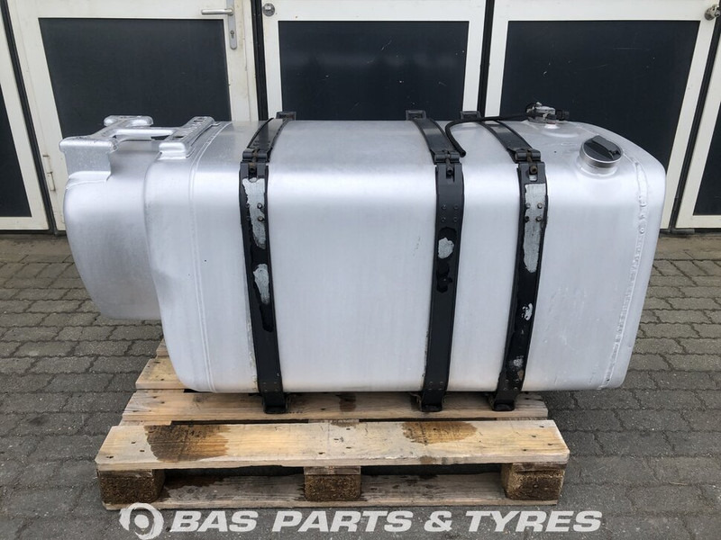 Scania - Fuel tank for Truck: picture 1 Scania - Fuel tank for Truck: picture 1