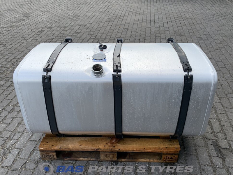 Scania  - Fuel tank for Truck: picture 1 Scania  - Fuel tank for Truck: picture 1