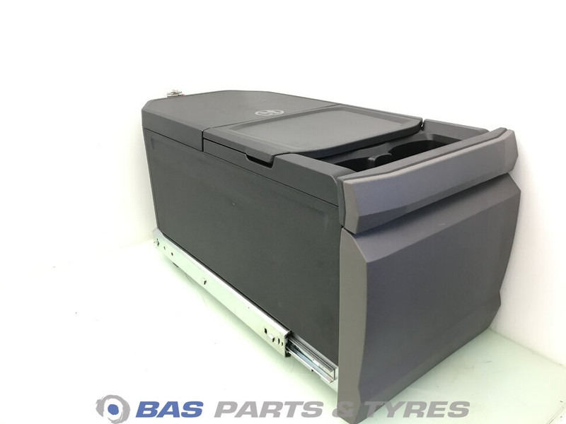 DAF XG Koelkast DAF 35 Liter 2321324 - Spare parts for Truck: picture 1 DAF XG Koelkast DAF 35 Liter 2321324 - Spare parts for Truck: picture 1