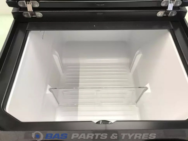 DAF XG Koelkast DAF 35 Liter 2321324 - Spare parts for Truck: picture 5 DAF XG Koelkast DAF 35 Liter 2321324 - Spare parts for Truck: picture 5