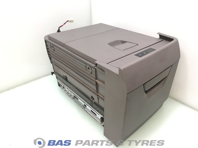 Scania R-Serie NextGen Koelkast Scania 17 Liter 2770785 - Spare parts for Truck: picture 1 Scania R-Serie NextGen Koelkast Scania 17 Liter 2770785 - Spare parts for Truck: picture 1