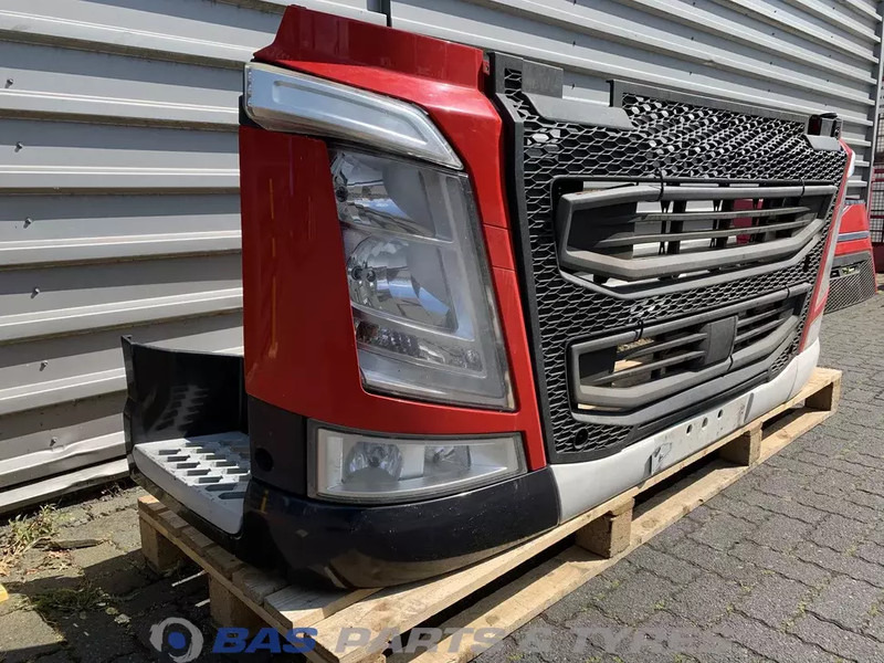 Volvo FH4 - Bumper for Truck: picture 3 Volvo FH4 - Bumper for Truck: picture 3
