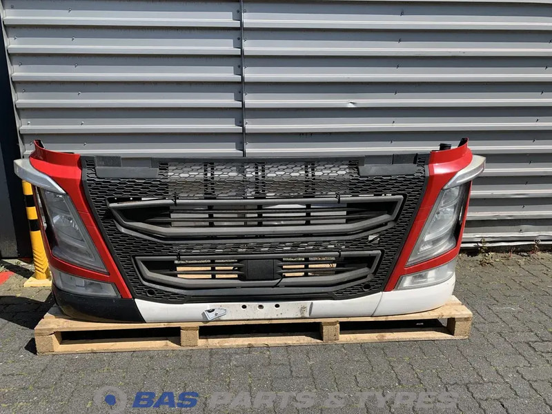 Volvo FH4 - Bumper for Truck: picture 1 Volvo FH4 - Bumper for Truck: picture 1