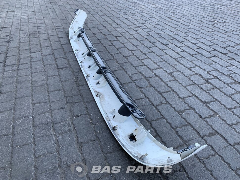 Volvo FM2 Zonneklep Volvo Globetrotter L2H2 20527445 - Sun visor for Truck: picture 5 Volvo FM2 Zonneklep Volvo Globetrotter L2H2 20527445 - Sun visor for Truck: picture 5