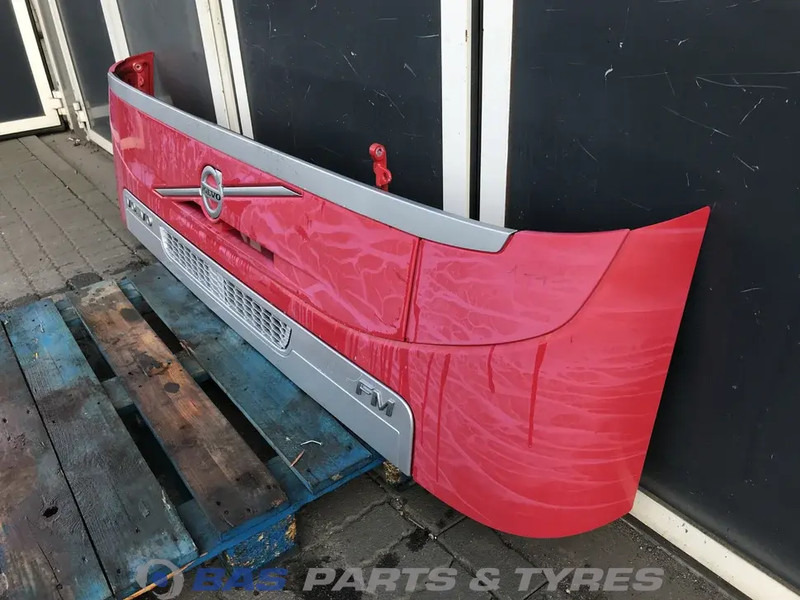 Volvo FM4 Frontpaneel Volvo 82431911 - Grill for Truck: picture 2 Volvo FM4 Frontpaneel Volvo 82431911 - Grill for Truck: picture 2
