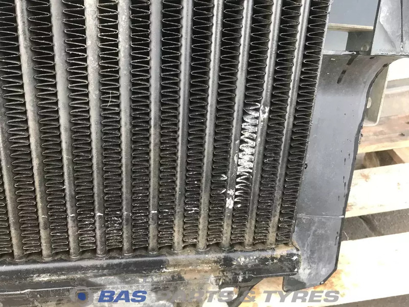 Volvo FMX Euro 6 - Radiator for Truck: picture 3 Volvo FMX Euro 6 - Radiator for Truck: picture 3