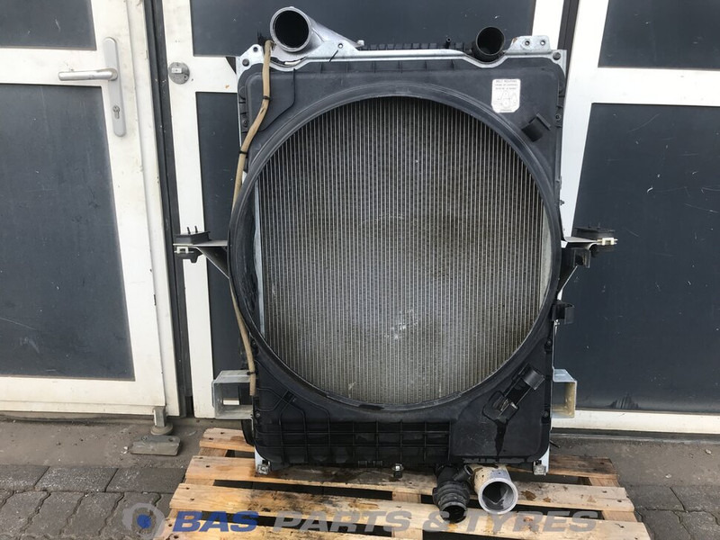 Volvo FMX Euro 6 - Radiator for Truck: picture 1 Volvo FMX Euro 6 - Radiator for Truck: picture 1