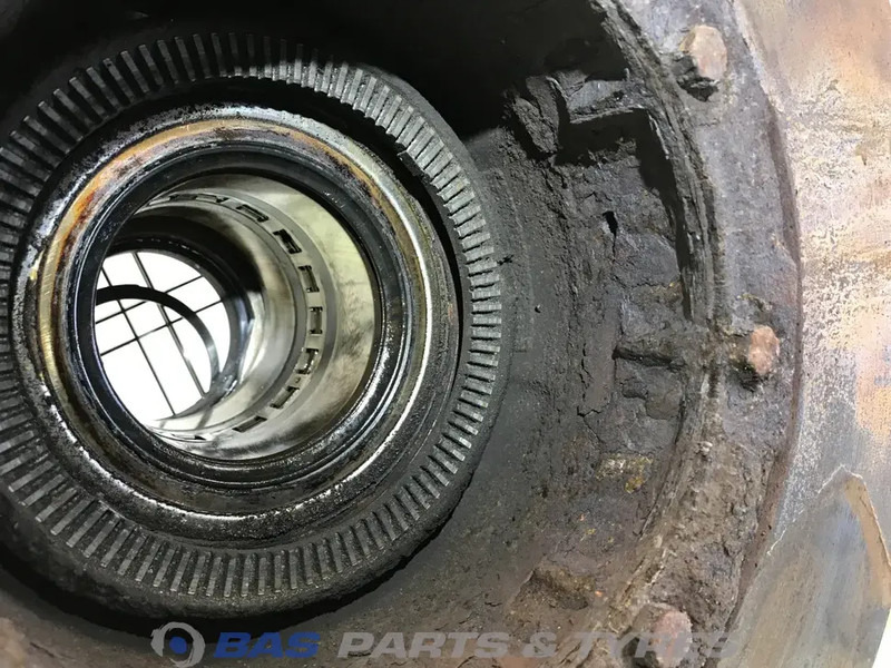 Volvo Naaf Achteras 435 mm Massief 85107753 - Wheel hub for Truck: picture 3 Volvo Naaf Achteras 435 mm Massief 85107753 - Wheel hub for Truck: picture 3