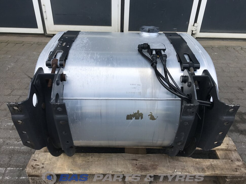 Volvo - Fuel tank for Truck: picture 3 Volvo - Fuel tank for Truck: picture 3