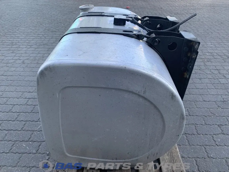 Volvo - Fuel tank for Truck: picture 2 Volvo - Fuel tank for Truck: picture 2