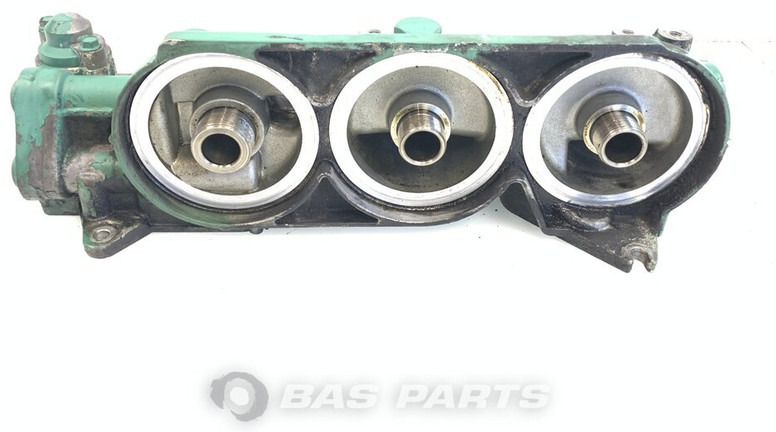 Volvo Oliefilterhuis Volvo 20497528 - Oil filter for Truck: picture 2 Volvo Oliefilterhuis Volvo 20497528 - Oil filter for Truck: picture 2