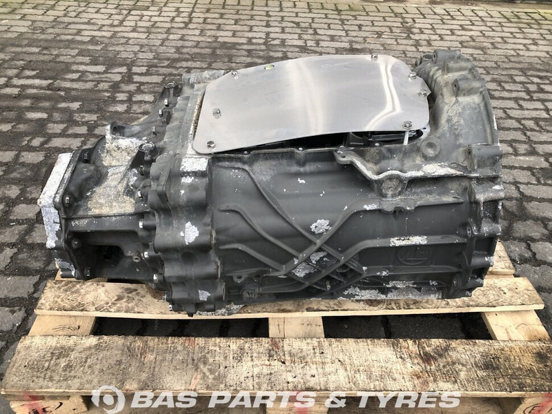 ZF XF106 - Gearbox for Truck: picture 3 ZF XF106 - Gearbox for Truck: picture 3