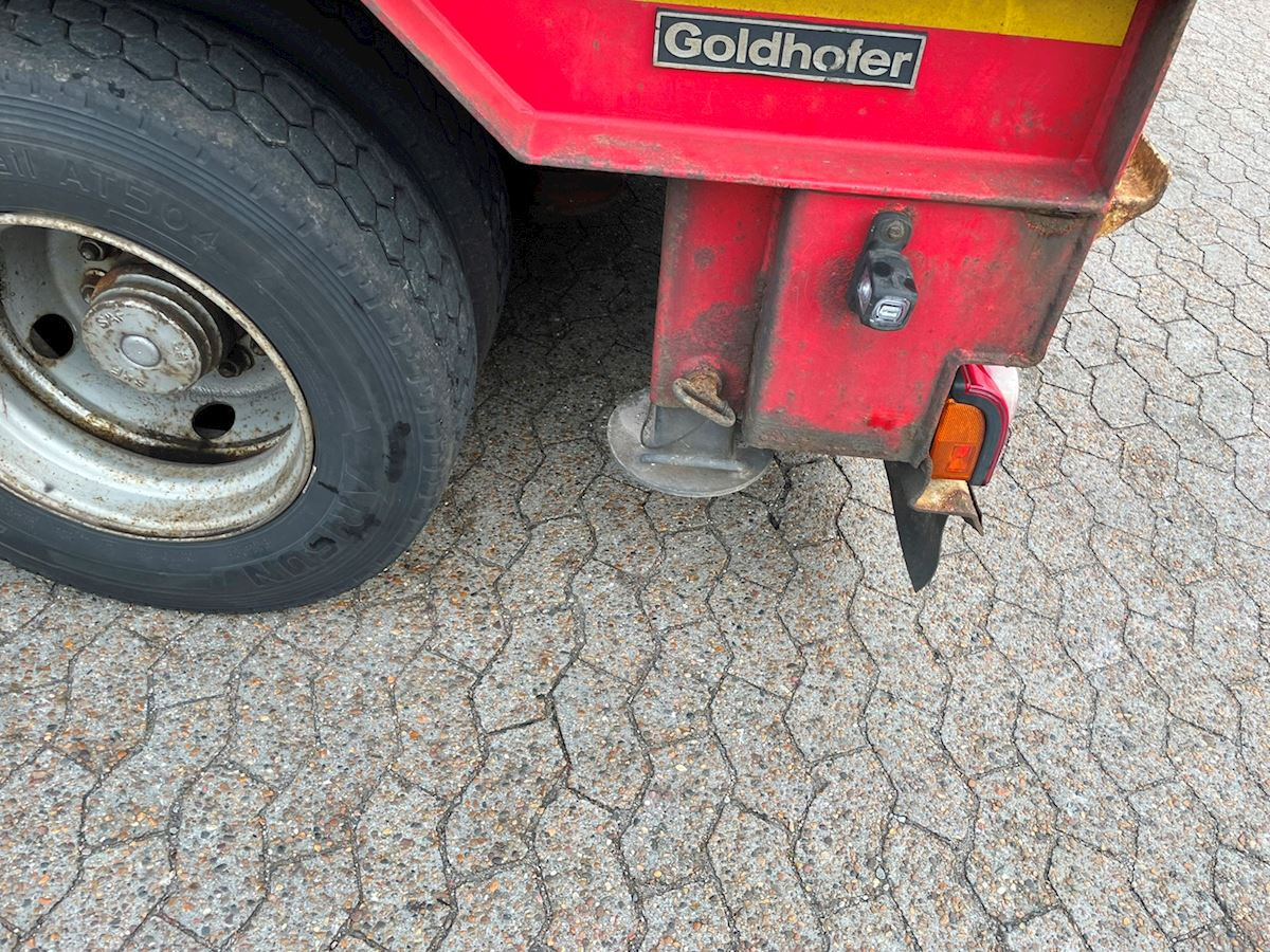 Goldhofer STN-L 4 - Dropside/ Flatbed semi-trailer: picture 5 Goldhofer STN-L 4 - Dropside/ Flatbed semi-trailer: picture 5