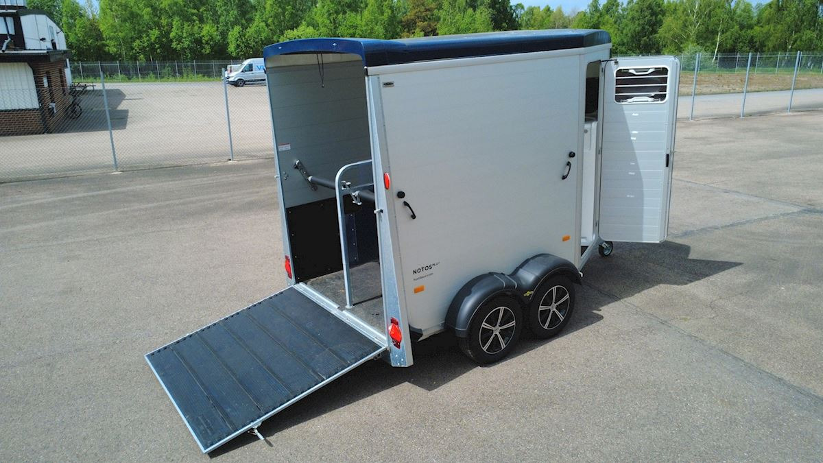 Humbaur Notos Alu - Horse trailer: picture 4 Humbaur Notos Alu - Horse trailer: picture 4
