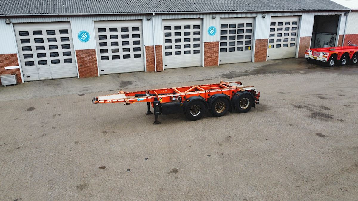 LAG 20 fods container - Container transporter/ Swap body semi-trailer: picture 1 LAG 20 fods container - Container transporter/ Swap body semi-trailer: picture 1