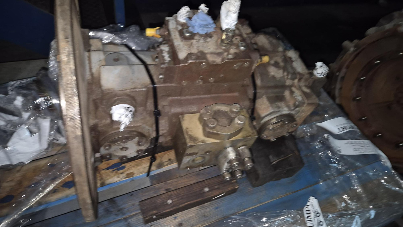 BOMBA LIEBHERR LPVD107 - Hydraulic pump for Construction machinery: picture 2 BOMBA LIEBHERR LPVD107 - Hydraulic pump for Construction machinery: picture 2