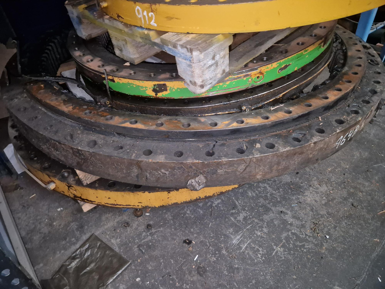 CORONA DE GIRO PARA LIEBHERR R964B LI - Slewing ring for Construction machinery: picture 1 CORONA DE GIRO PARA LIEBHERR R964B LI - Slewing ring for Construction machinery: picture 1