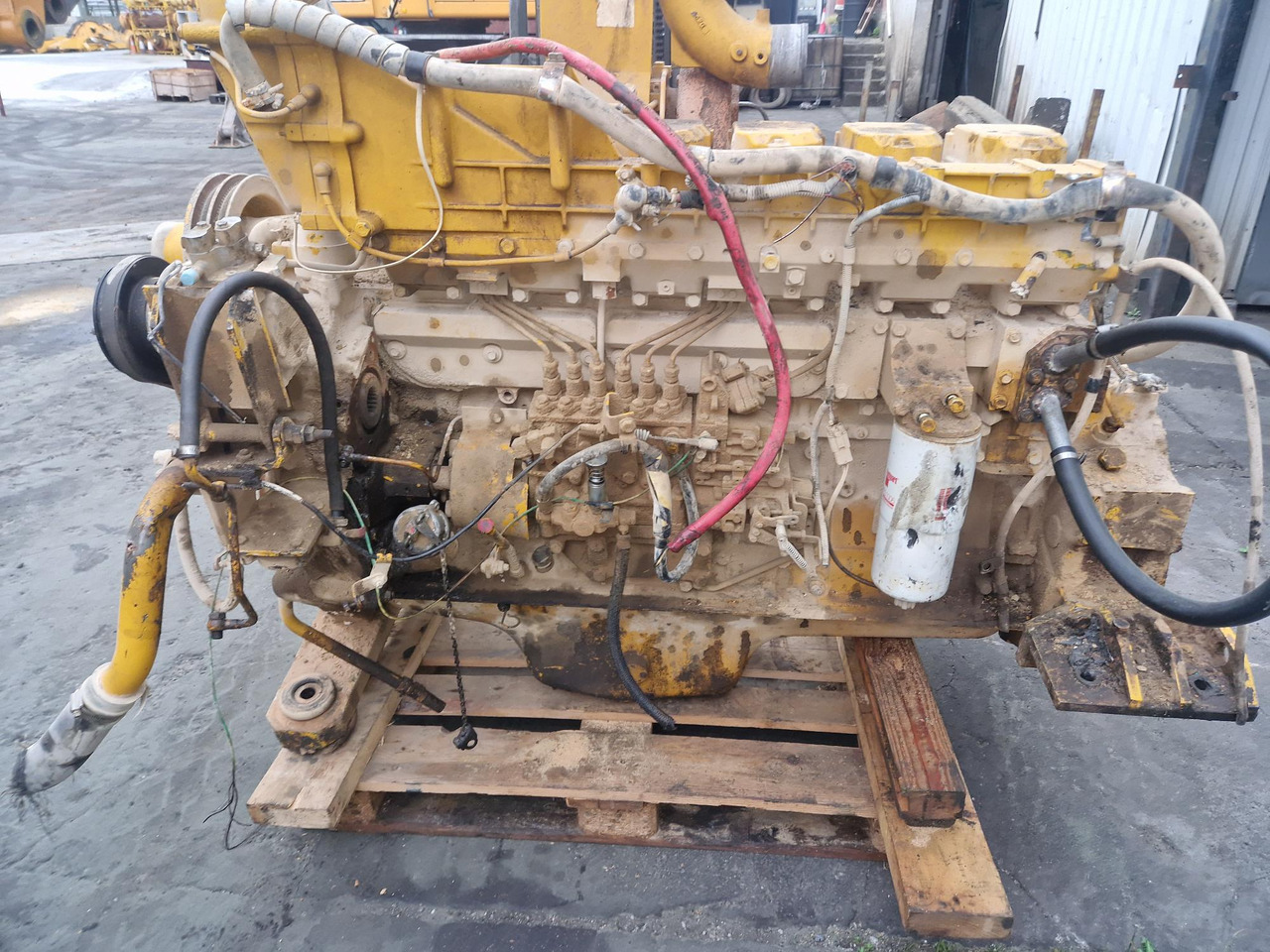KOMATSU SAA6D 140E-2 - Engine for Construction machinery: picture 1 KOMATSU SAA6D 140E-2 - Engine for Construction machinery: picture 1