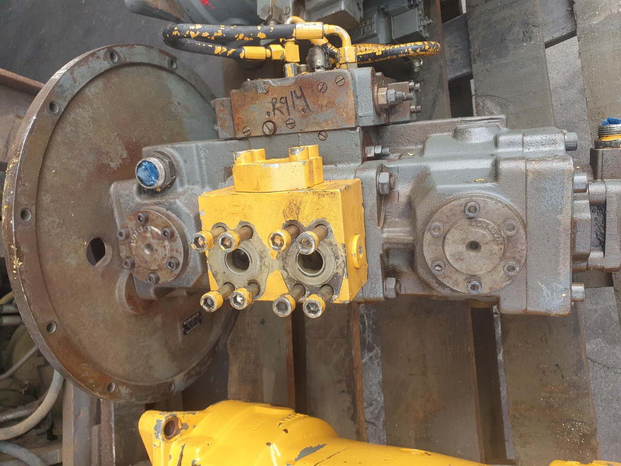 LIEBHERR LPVD100 - Hydraulic pump for Construction machinery: picture 2 LIEBHERR LPVD100 - Hydraulic pump for Construction machinery: picture 2
