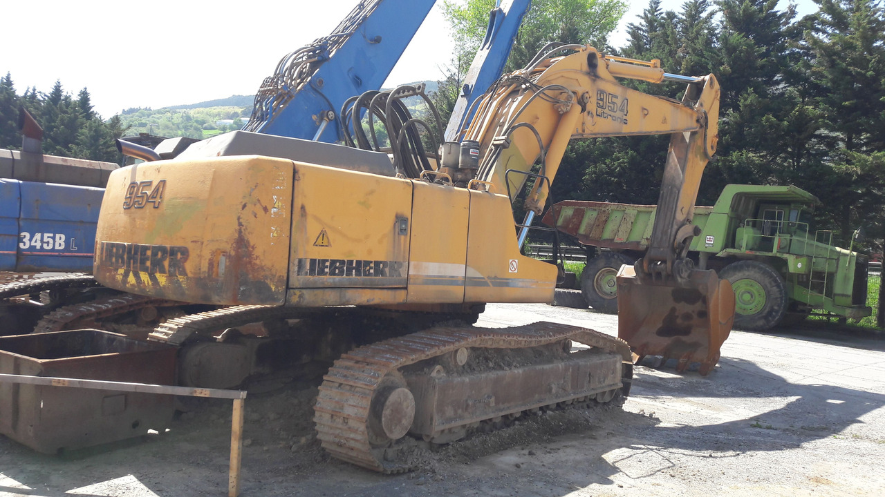 LIEBHERR R954B S/N: 629-8849 (2001) - Crawler excavator: picture 3 LIEBHERR R954B S/N: 629-8849 (2001) - Crawler excavator: picture 3