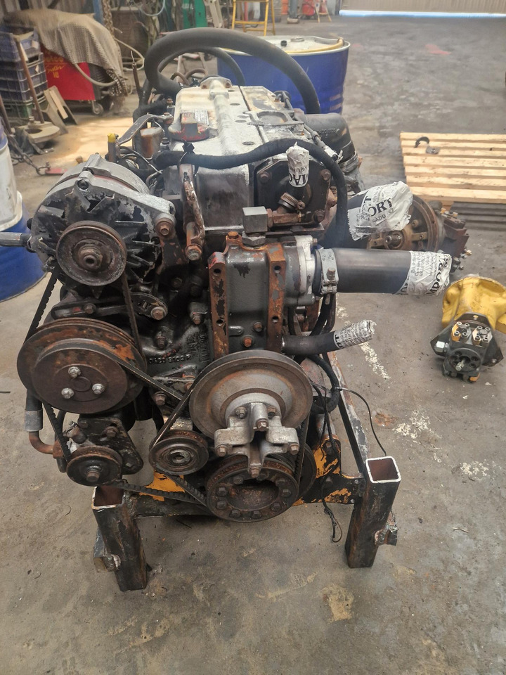 MOTOR DEUTZ BF4M1013E  - Engine for Construction machinery: picture 2 MOTOR DEUTZ BF4M1013E  - Engine for Construction machinery: picture 2
