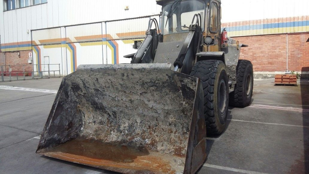 PALA CARGADORA VOLVO L90 - Wheel loader: picture 2 PALA CARGADORA VOLVO L90 - Wheel loader: picture 2