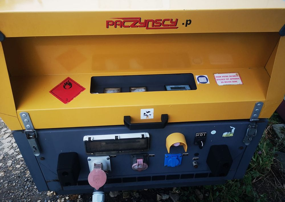 Agregat prądotwórczy Atlas Copco QAX 20 2005 Agregat (Genrtator) prądotwórczy Atlas Copco - Generator set: picture 3 Agregat prądotwórczy Atlas Copco QAX 20 2005 Agregat (Genrtator) prądotwórczy Atlas Copco - Generator set: picture 3