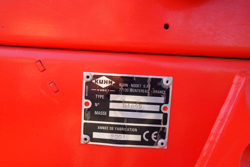 Combine seed drill Agregat uprawowo-siewny Kuhn Kuhn HRB302D I INTEGRA 3000 2002 Brona wirowa + siewnik KUHN agregat uprawowo-siewny 3m: picture 9 Combine seed drill Agregat uprawowo-siewny Kuhn Kuhn HRB302D I INTEGRA 3000 2002 Brona wirowa + siewnik KUHN agregat uprawowo-siewny 3m: picture 9