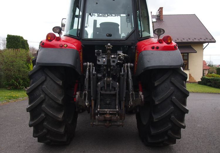 Ciągnik Massey Ferguson MF 6455 Dyna6 2013 Ciągnik rolniczy Massey Ferguson z Ładowaczem i TUZ-em on lease Ciągnik Massey Ferguson MF 6455 Dyna6 2013 Ciągnik rolniczy Massey Ferguson z Ładowaczem i TUZ-em: picture 9
