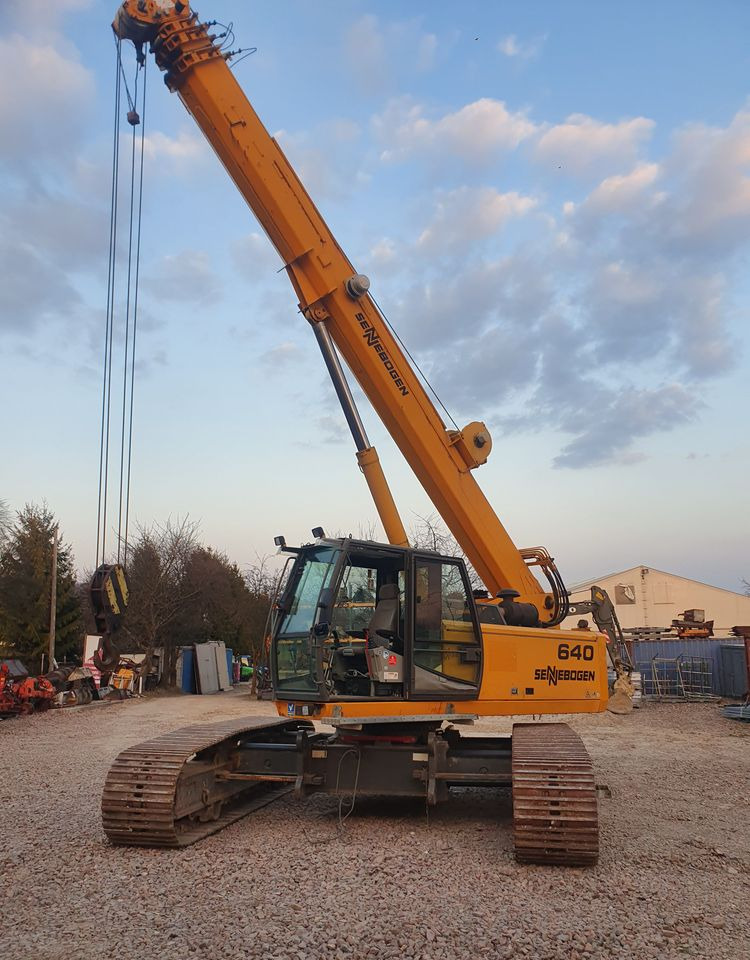 Dźwigi, żurawie, podnośniki Sennebogen 640RH Dźwig 40t 30m - Crawler crane: picture 1 Dźwigi, żurawie, podnośniki Sennebogen 640RH Dźwig 40t 30m - Crawler crane: picture 1