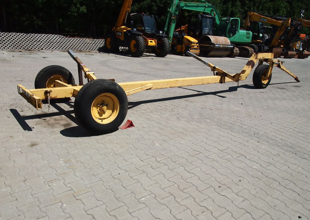 Wózek do kombajnu New Holland 3 kołowy Wózek pod heder do kombajnu - Combine header trailer: picture 1 Wózek do kombajnu New Holland 3 kołowy Wózek pod heder do kombajnu - Combine header trailer: picture 1