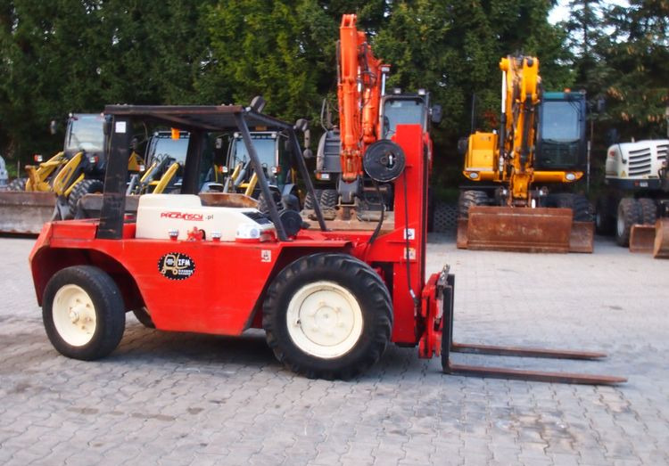 Wózek widłowy Manitou MC.20.HP 1992 - Diesel forklift: picture 3 Wózek widłowy Manitou MC.20.HP 1992 - Diesel forklift: picture 3