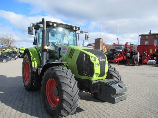 Claas Arion 620 - Farm tractor: picture 3 Claas Arion 620 - Farm tractor: picture 3